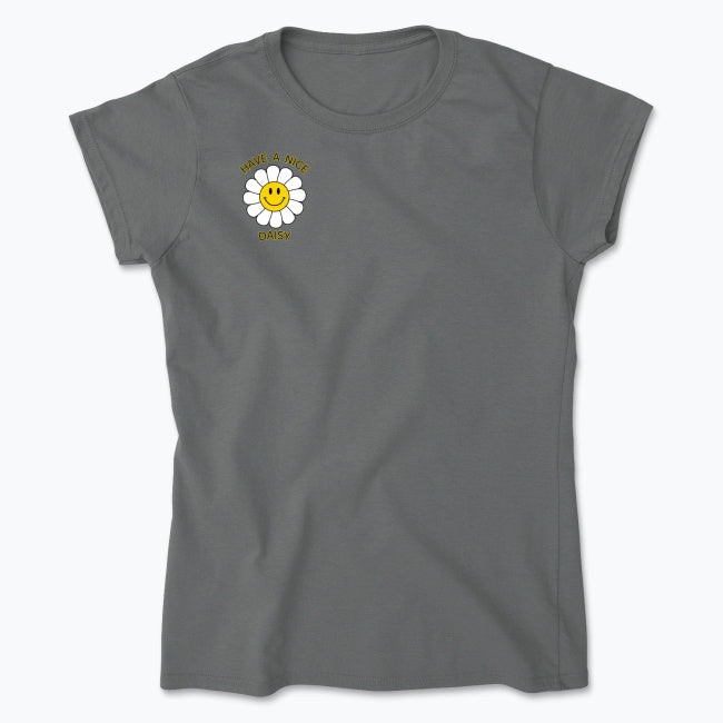 Have a Nice Daisy – The Absolute Basic T-Shirt 🌼